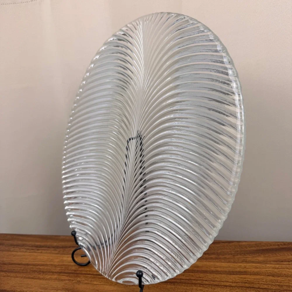Crystal Palm Leaf Platter Clear Textured Glass Serving Tray 13.75